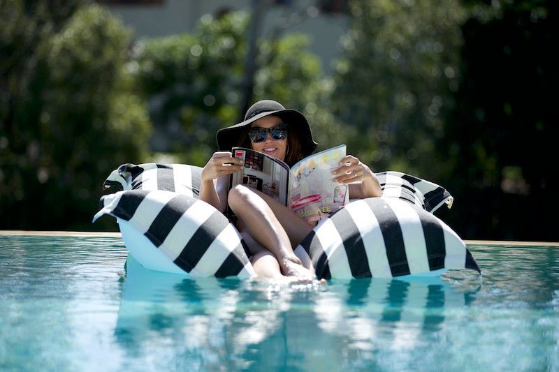 Poolside Decor Ideas That'll Turn Your Backyard into a Paradise - Bean Bags R Us